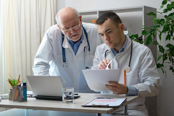 Medigap vs. Medicare Advantage