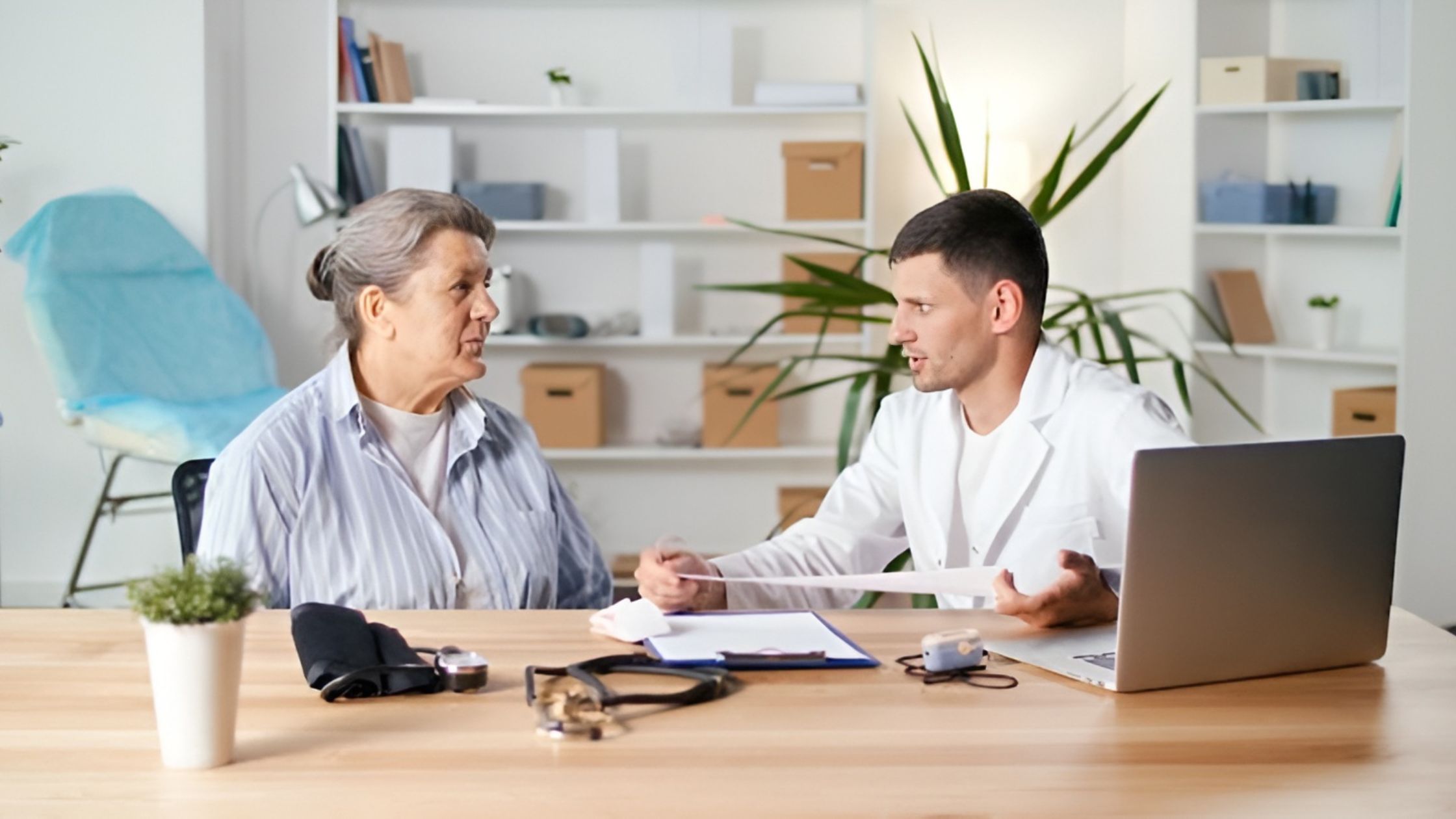 Medicare Brokers vs Insurance Agents